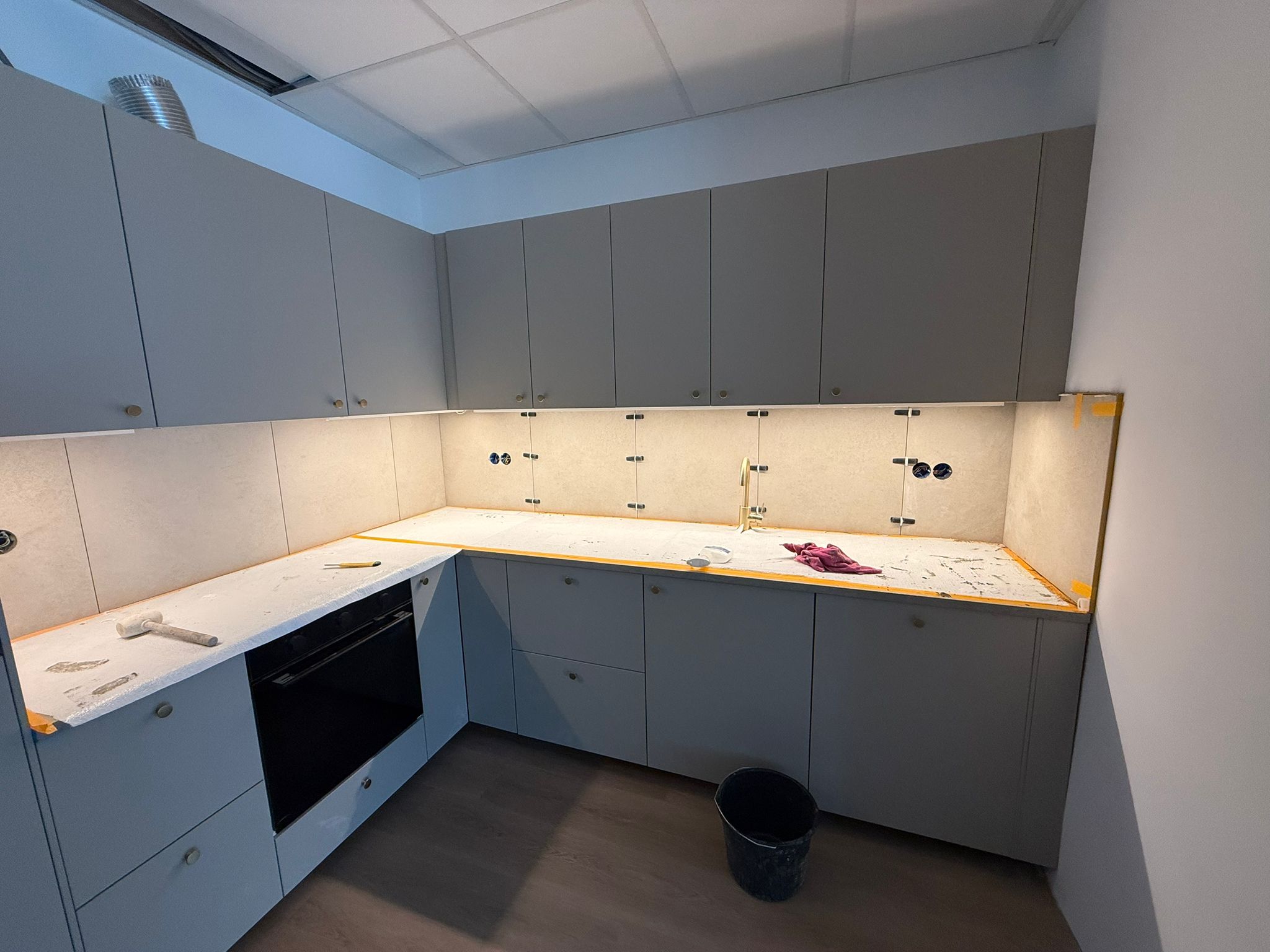 Keuken voor - in aanbouw